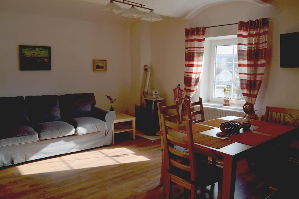 Apartman75 Tisnov Zimmer foto